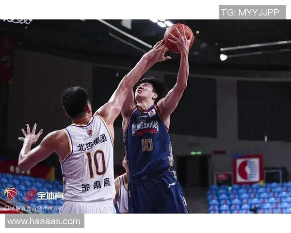 北控与北京的第七轮较量展现激烈竞争与精彩瞬间