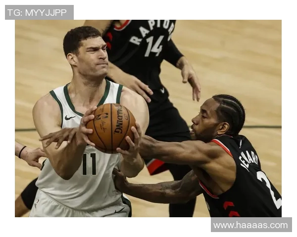 猛龙与雄鹿第一节激战回顾球员表现与战术分析全景展现 猛龙与雄鹿第一节激战回顾球员表现与战术分析全景展现